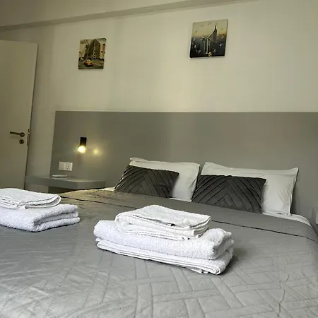 Fantastic 163 In Finikoudes Apartamento Larnaca