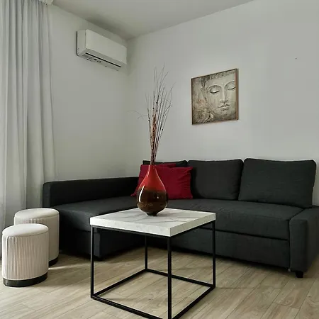 Fantastic 163 In Finikoudes * Larnaca